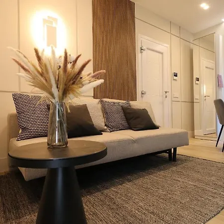 Apartman Charming & Luxurious Gem