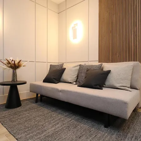 Charming & Luxurious Gem Apartman